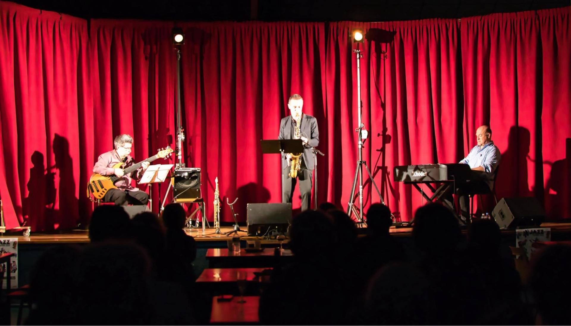 In jazz Festival (Rouen)